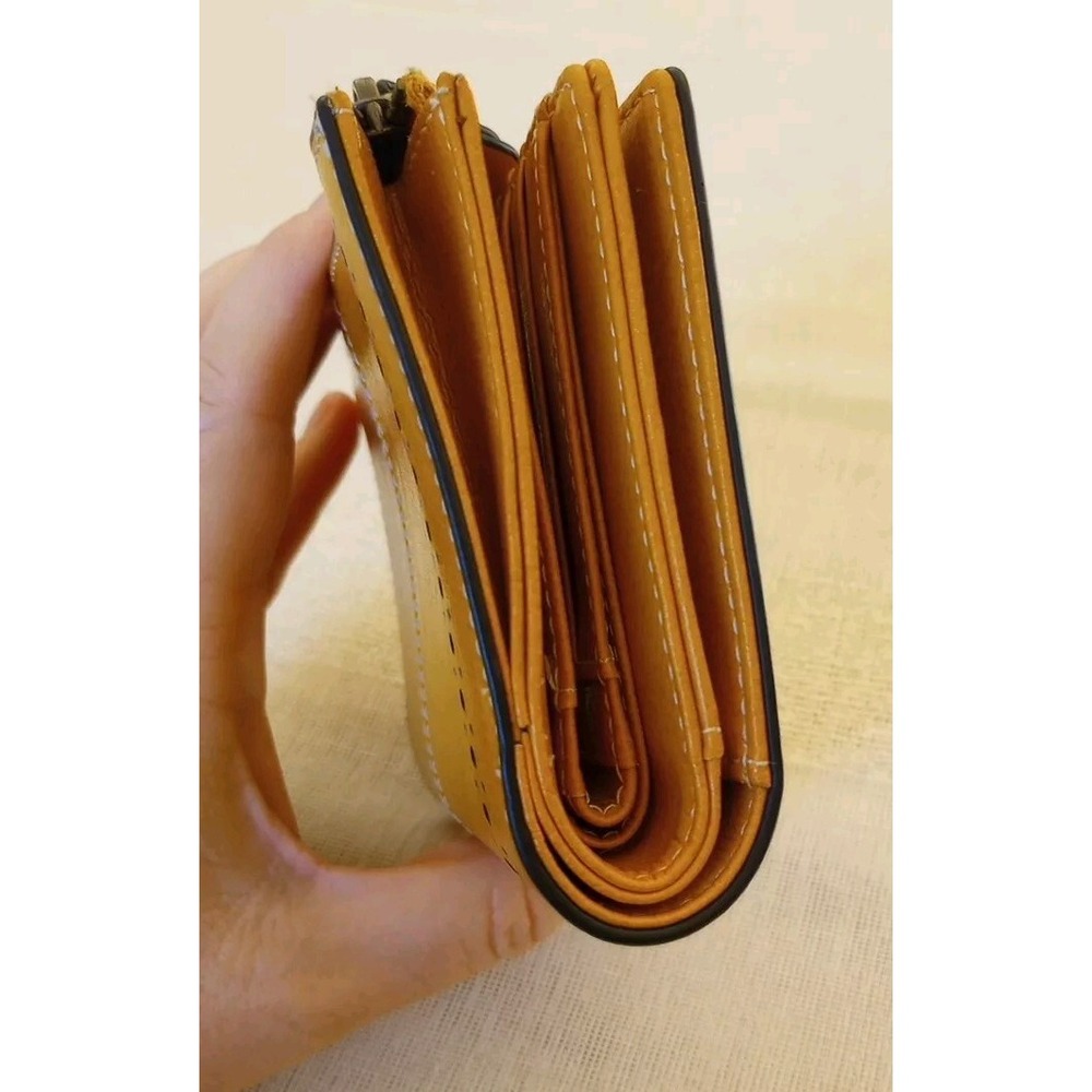 SENDEFN Yellow Sunflower Accented Bi-Fold Wallet Faux Leather 12 Slots NWOT - Picture 4 of 12